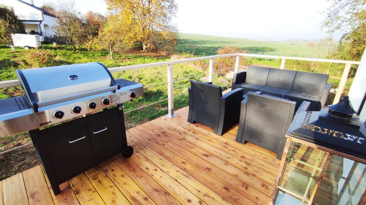 Ranch 66 - Moderni Tiny House Black Swallow Ve Stylu Route 66 Se Saunou A Bazenem Trsice Exterior photo